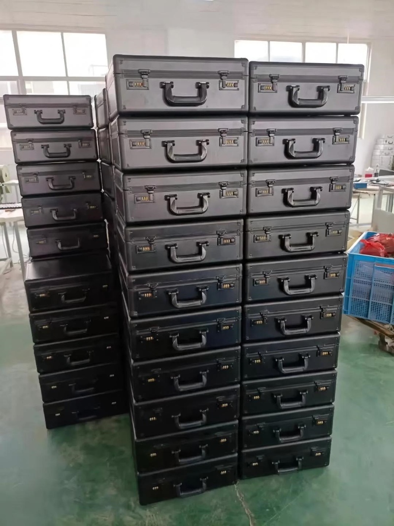 MDF BOX 1.jpg