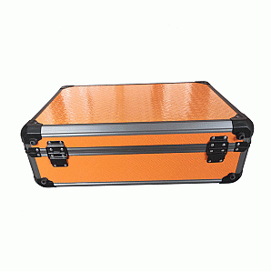 Caja de aluminio con panel naranja y perfil negro